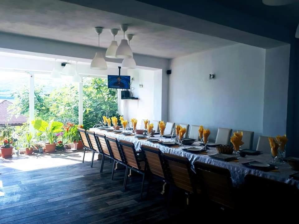 Casa Oana Hotel Ieşelniţa Esterno foto
